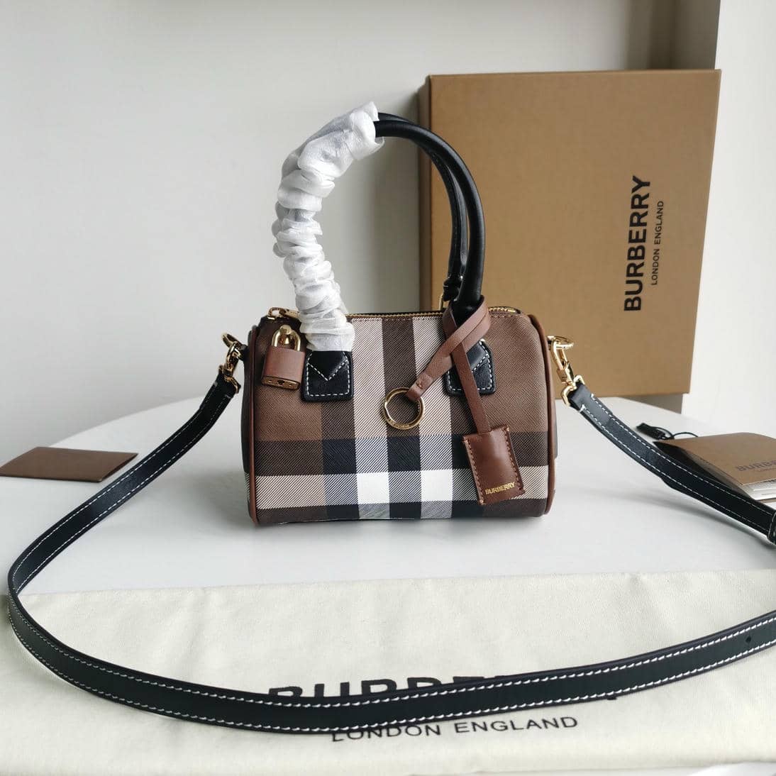 Burberry Bag 181